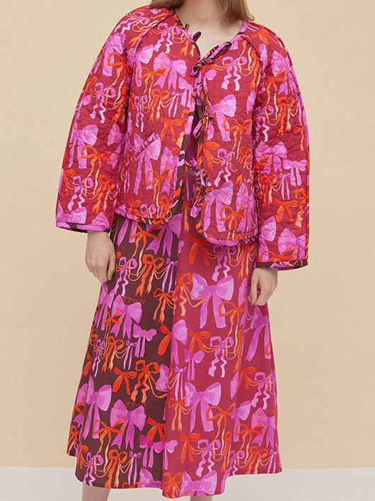 Chaqueta con Lazo Estampado, Cuello Redondo y Cordones Reversible - Image 18