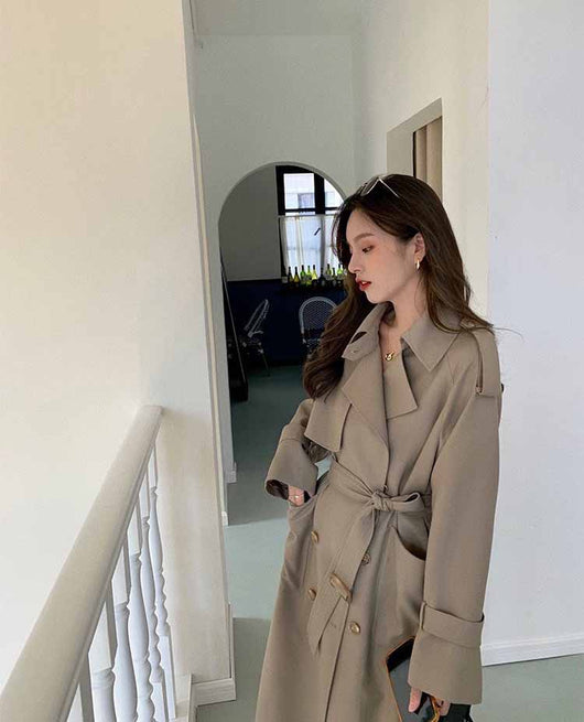 Gabardina Elegante y Minimalista para Mujer - Largo Medio - Image 3