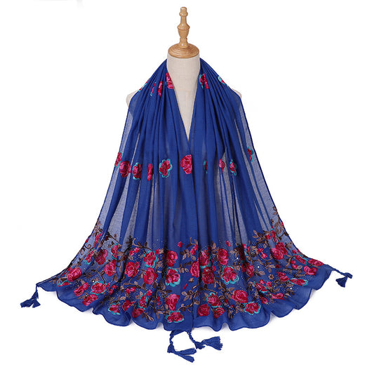Chal de Viaje Elegante con Bordado Artesanal - Image 4