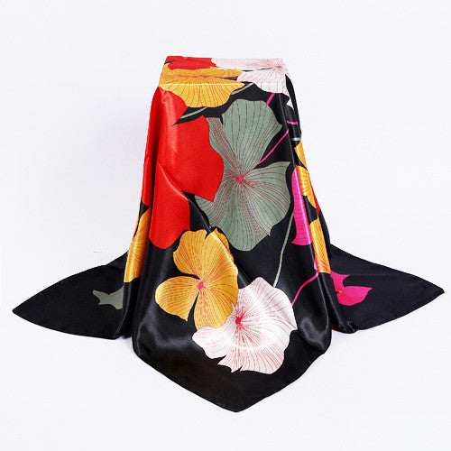 Pañuelo de Seda Simulada Cuadrado - Image 2