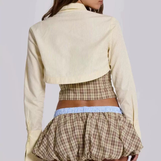 Blusa Corta Amarillo Pastel a Rayas - Estilo Casual y Fresco - Image 2