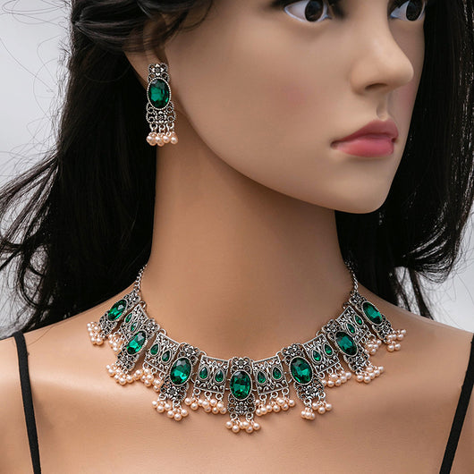 Aretes Esmeralda Vintage Estilo Étnico con Borlas y Cuentas Cuadradas - Image 2