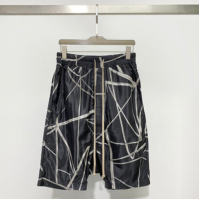 Shorts Cómodos con Estampado Abstracto en Tela Ligera - Image 3