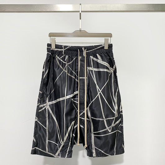 Shorts Cómodos con Estampado Abstracto en Tela Ligera - Image 3