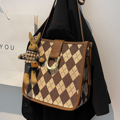 Bolsa Bucket Texturizada Lingge para Otoño e Invierno
