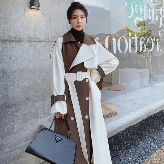 Cortavientos Elegante para Mujer con Solapa y Contraste de Costuras - Image 8
