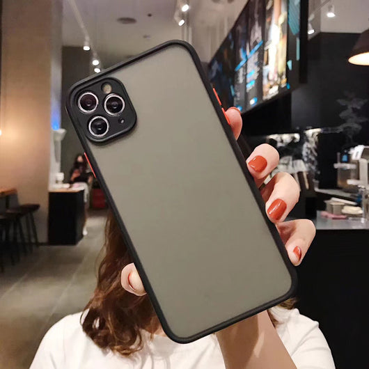 Funda Mate para Celular - Diseño Minimalista y Protección Diaria - Image 9