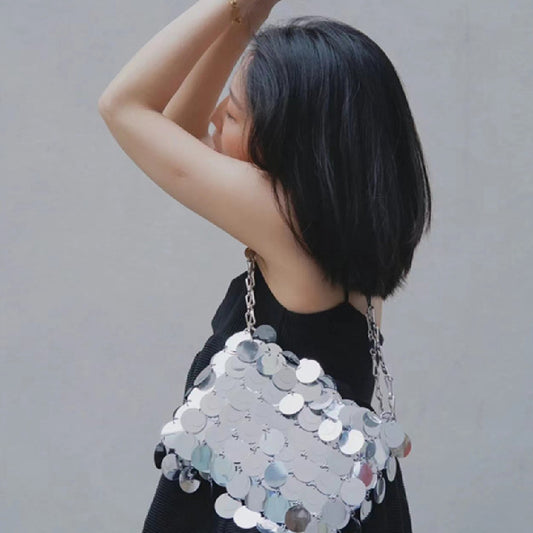 Bolsa Crossbody con Cadena para Celular - Accesorio Elegante y Funcional