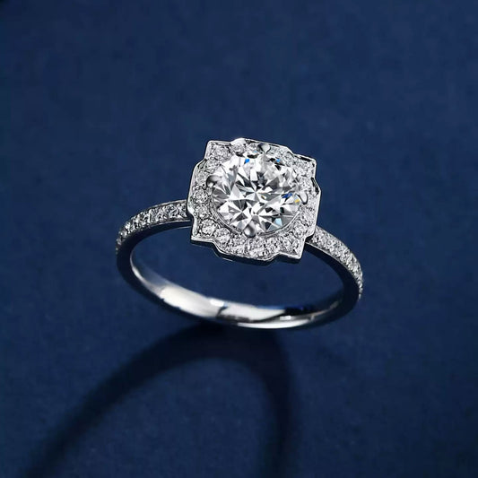 Anillo de Compromiso Clásico con Diamante de 1 Quilate Completamente Engastado - Image 2