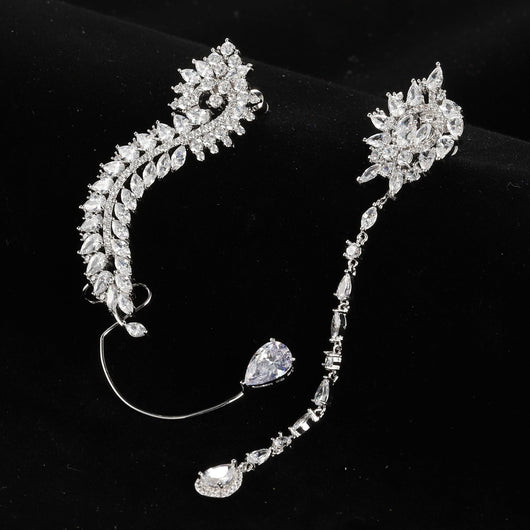 Aretes Asimétricos de Circón y Diamantes - Diseño Pluma Elegante - Image 11