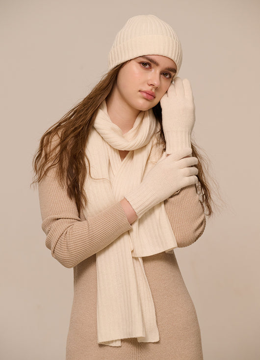 Conjunto de Abrigo Invernal: Gorro, Bufanda y Guantes en Lana para Mujer - Image 20