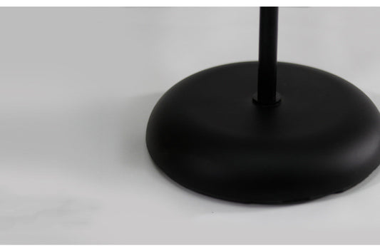 Lámpara de Pie Minimalista Estilo Nórdico Europeo - Image 2