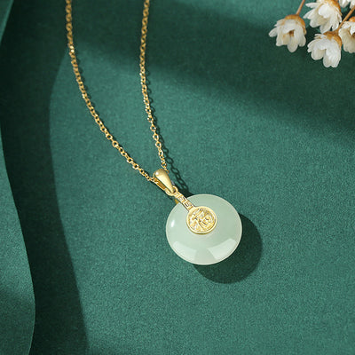 Collar de Jade Hetian con Símbolo Fu - Estilo Chino Retro en Plata de Ley y Oro de 18K - Image 5