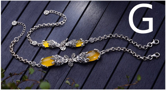 Pulsera de Valentía en Plata con Granate, Calcedonia y Ágata