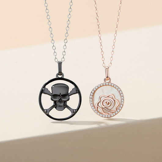 Collar de Pareja Calavera Rosa Plata de Ley - Diseño Alternativo y Personalizado - Image 5