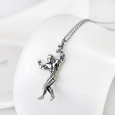 Collar Colgante Hombre Musculoso en Plata 925 - Image 10
