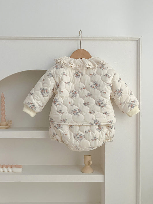 Traje de Bebé Niña Estilo Coreano Invierno con Encaje y Bolsillos - Conjunto Dos Piezas - Image 7