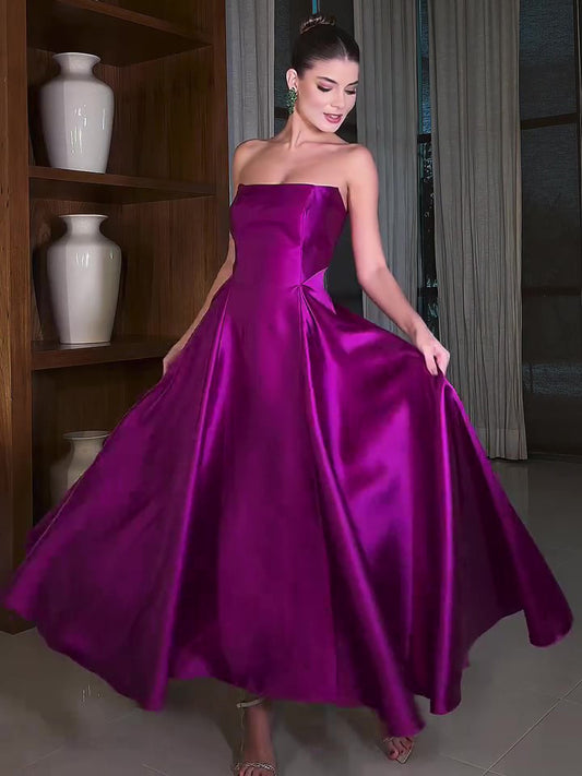 Vestido Satinado con Falda Amplia y Escote Tubo - Image 2
