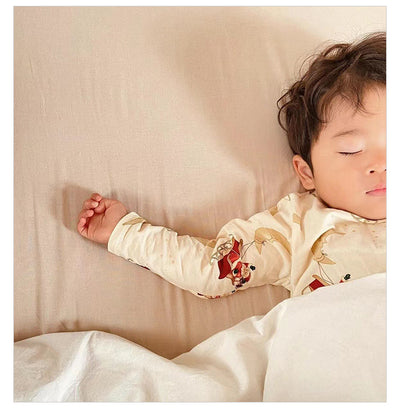 Pijama Navideño Floral para Bebé - Image 4