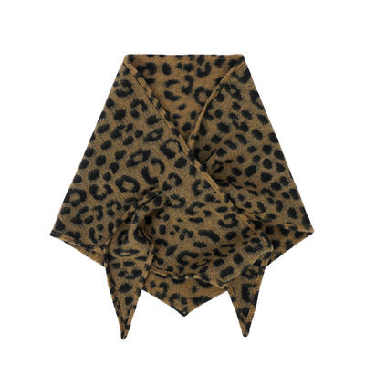 Chal Triangular Reversible con Estampado Leopardo - Colección Otoño Invierno - Image 5