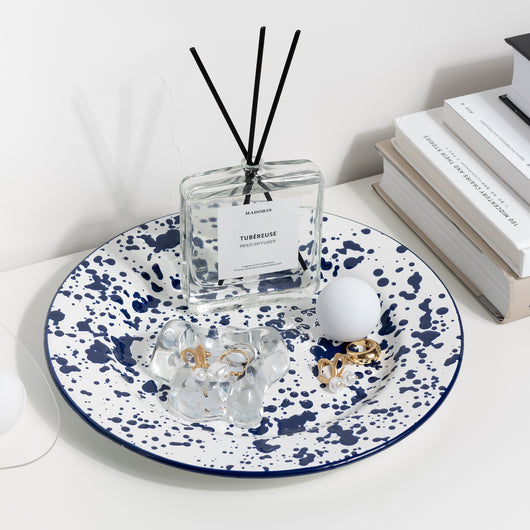 Juego de Vajilla Artesanal con Diseño Salpicado de Tinta y Tazas Esmaltadas - Image 7