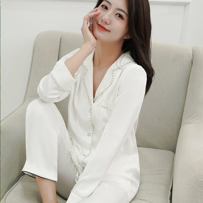 Pijama Dos Piezas de Satén Perlado con Diamantes y Strass para Mujer - Image 13