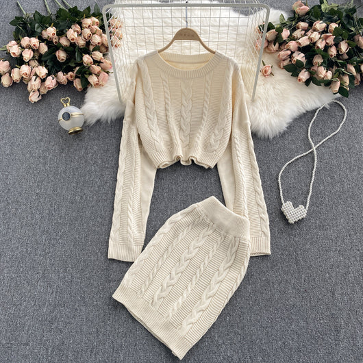 Conjunto Vintage Falda Alta con Suéter Retorcido de Manga Larga - Image 2