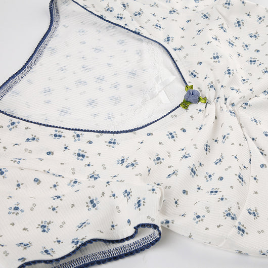 Blusa Manga Corta con Cuello Cuadrado, Pliegues y Moño de Encaje - Image 10