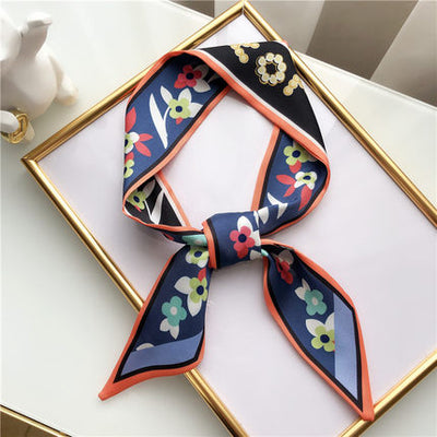 Cinta para Cabello Literaria - Accesorio Elegante con Diseño de Libros - Image 3