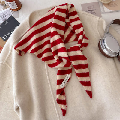 Poncho Triangular de Lana Pura para Otoño e Invierno - Image 22