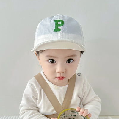 Gorra Infantil con Protección Solar - Diseño Alfabeto - Image 24