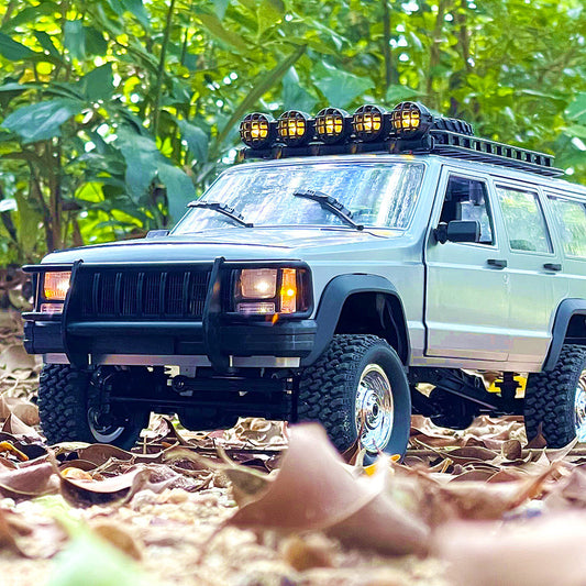Rastreador RC 4x4 Escala 1:12 con Control Remoto - Simulación Profesional