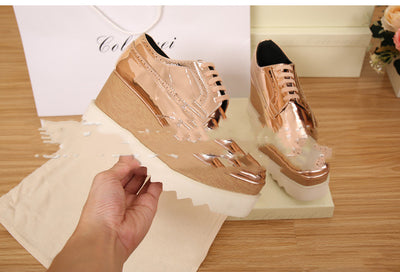 Zapatos para Mujer con Plataforma Tallada Impermeable y Cuña - Image 3