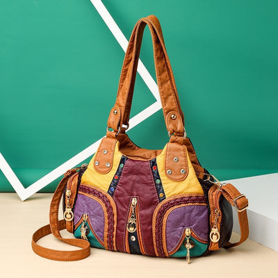Bolso Mensajero de Cuero Lavado con Remaches y Diamantes - Image 6
