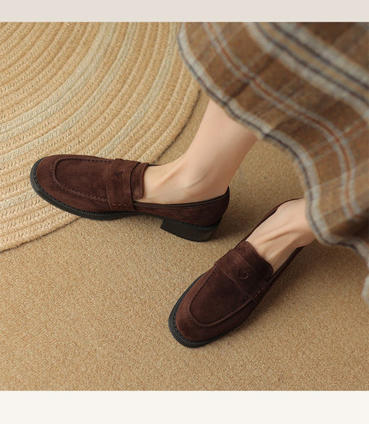 Zapatos de Tacón Grueso en Gamuza de Oveja para Primavera - Image 9