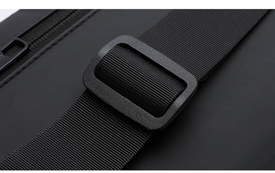 Bolsa de Ocio para Hombre con Cierre de Seguridad y Gran Capacidad - Image 12