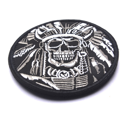 Parche Bordado Calavera Minimalista con Velcro - Image 13