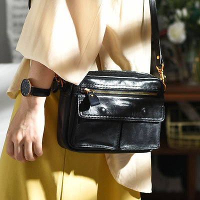 Bolso Crossbody de Cuero Artesanal Estilo Británico para Mujer - Image 3