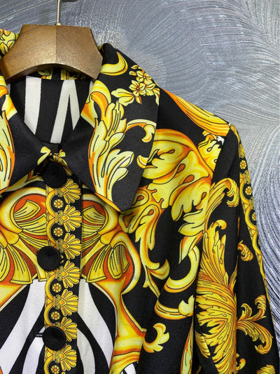 Gabardina Larga con Cinturón Estampado y Mangas Largas - Image 12