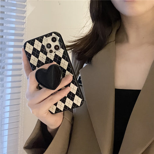 Funda Protectora de Silicona con Diseño Ajedrez y Corazón - Image 9