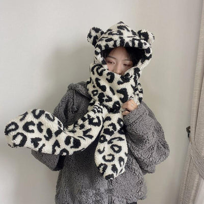 Gorro Cálido con Bufanda Integrada y Protección de Oídos - Image 14