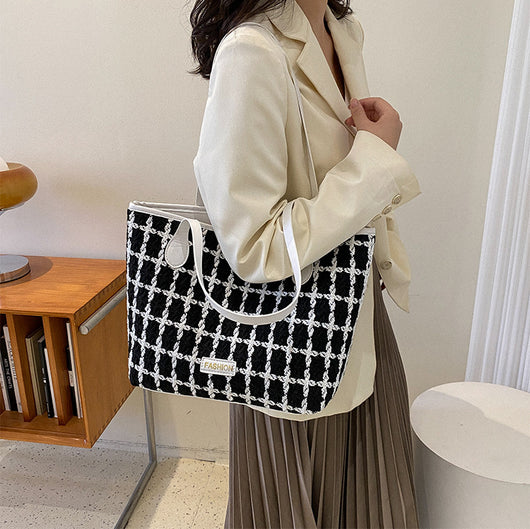 Bolso Tote Cuadros Asimétrico - Diseño Minimalista - Image 12