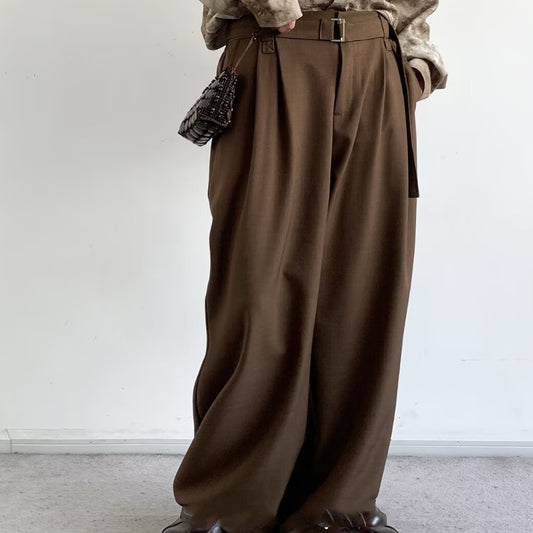 Pantalones Rectos Fluidos de Corte Holgado y Versatilidad Total