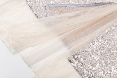 Falda Elegante con Detalles de Lentejuelas y Abertura Trasera - Image 15