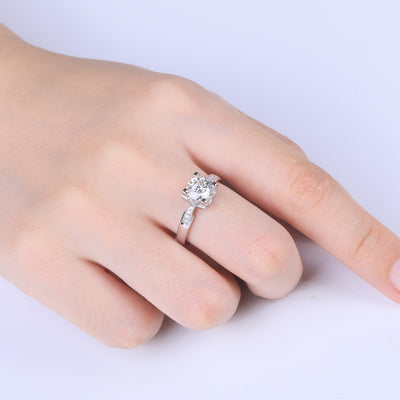 Anillo de Diamante Clásico para Compromiso - Image 9