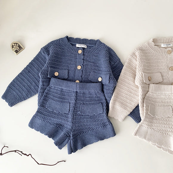 Conjunto de Punto Cuello Redondo con Shorts