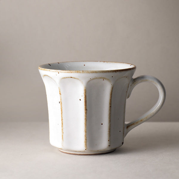 Taza de Cerámica Artesanal con Patrón Vertical - Image 2