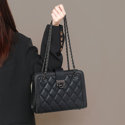 Bolso Bandolera Cuadrado Pequeño de Cuero Genuino con Cadena - Image 6