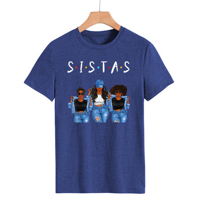 Playera Denim Sistas Three con Estampado Girly de Manga Corta - Image 2