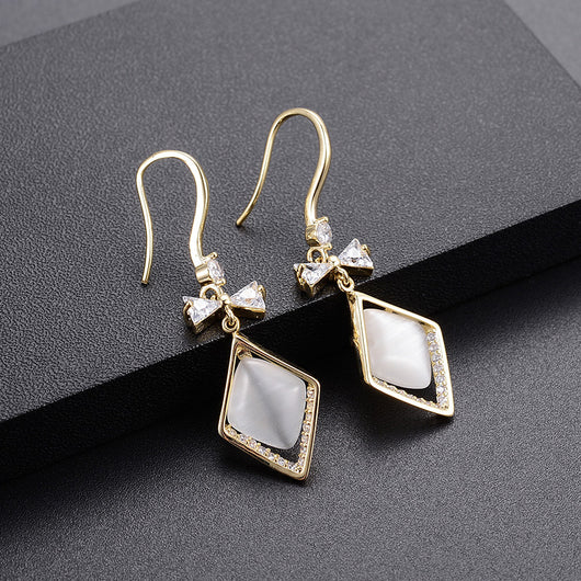 Aretes de Lujo Elegantes